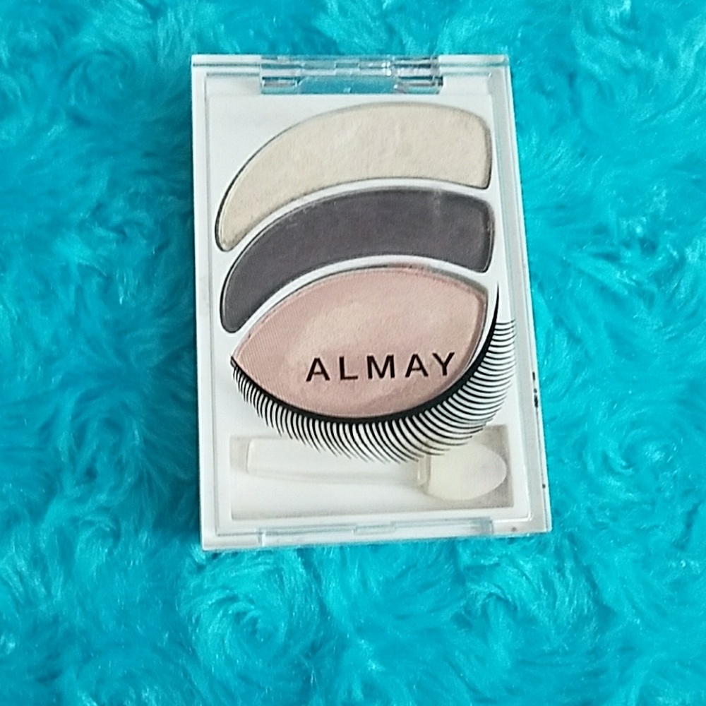 Almay Full Eye Kit